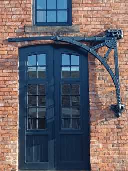 Harrisons Organ Factory, Hawthorn Terrace, Durham, cast iron hoist © DCC 25/03/2022